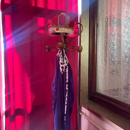 Incentrum - Selfie אלבה